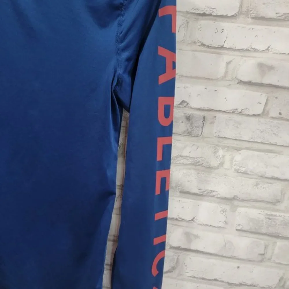 Women Fabletics Long Sleeve Shirt Blue Red Spellout Brand on Arms One Size Swim?